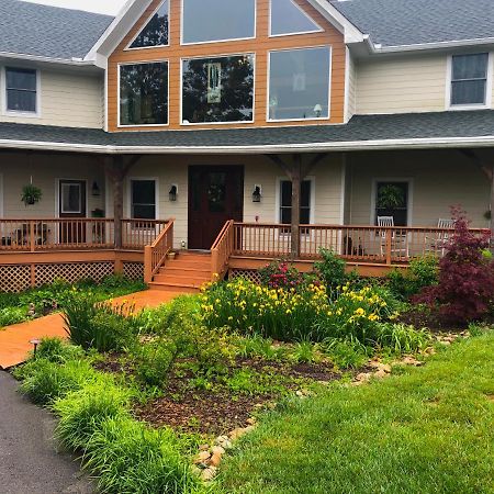 Bedford Landings Bed & Breakfast Moneta Buitenkant foto