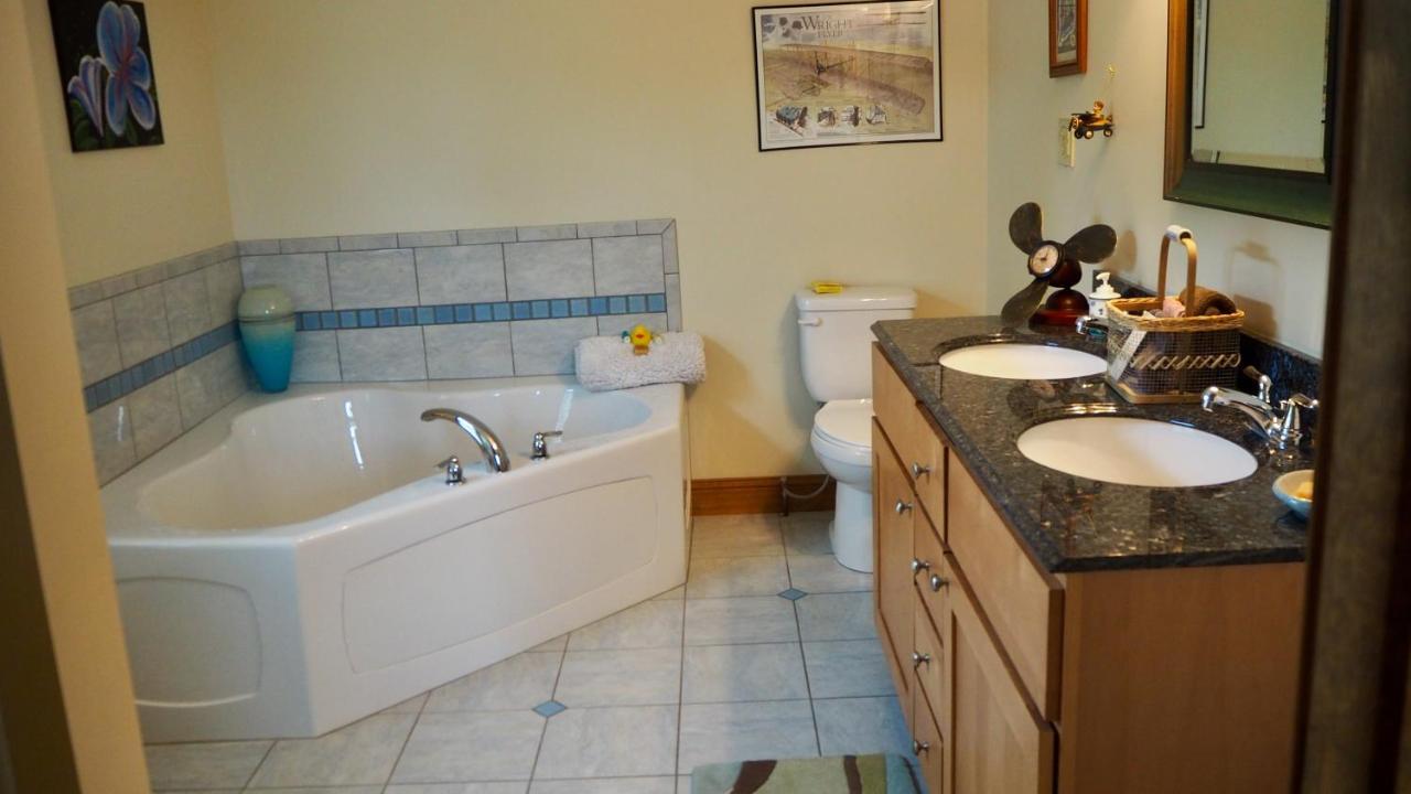 Bedford Landings Bed & Breakfast Moneta Buitenkant foto